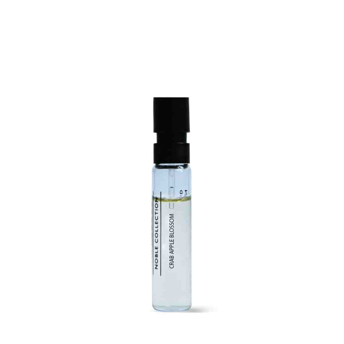 Clive Christian KRONESAMLING KRABBE EPLEBLOMST 2ml 0.06 fl. oz. offisiell parfymeprøve, Clive Christian KRONESAMLING KRABBE EPLEBLOMST 2ml 0.06 fl. oz.官方香水样品,  Clive Christian KRONESAMLING KRABBE EPLEBLOMST 2ml 0.06 fl. oz. offisielt parfumstalen,  Clive Christian KRONESAMLING KRABBE EPLEBLOMST 2ml 0.06 fl. oz. échantillon de parfum officiel, Clive Christian KRONESAMLING KRABBE EPLEBLOMST 2ml 0.06 fl. oz. offizielle Parfümprobe